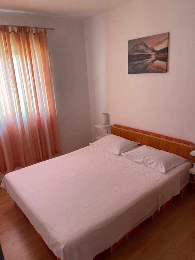 Apartmani Frane Tribalj Екстериор снимка