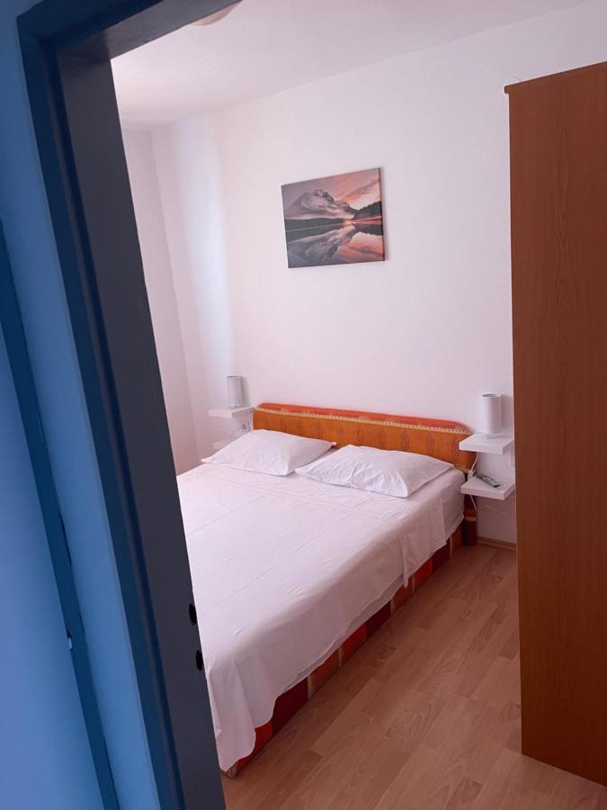 Apartmani Frane Tribalj Екстериор снимка